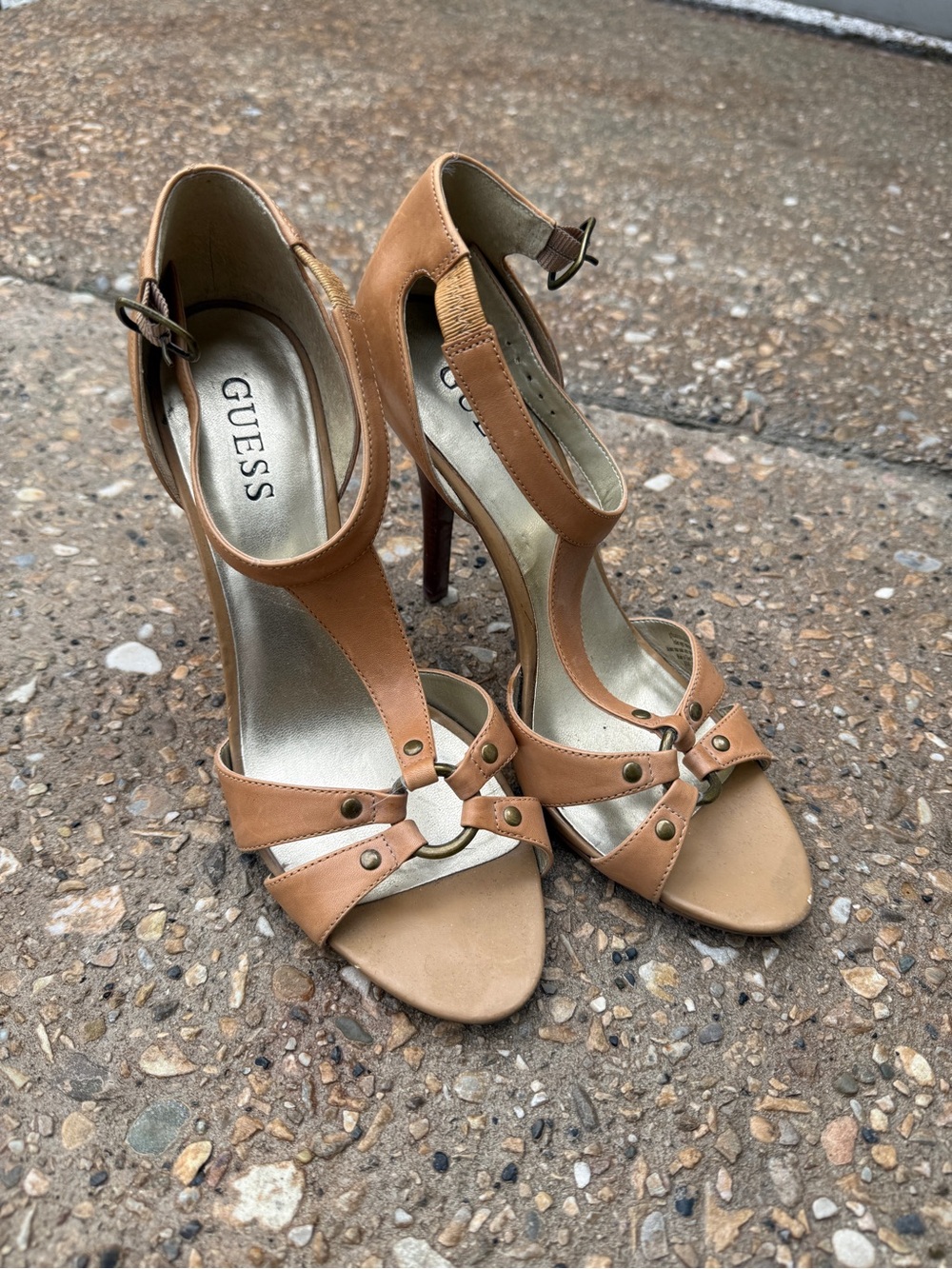 GUESS Tan Strappy Ring-Detail High Heels